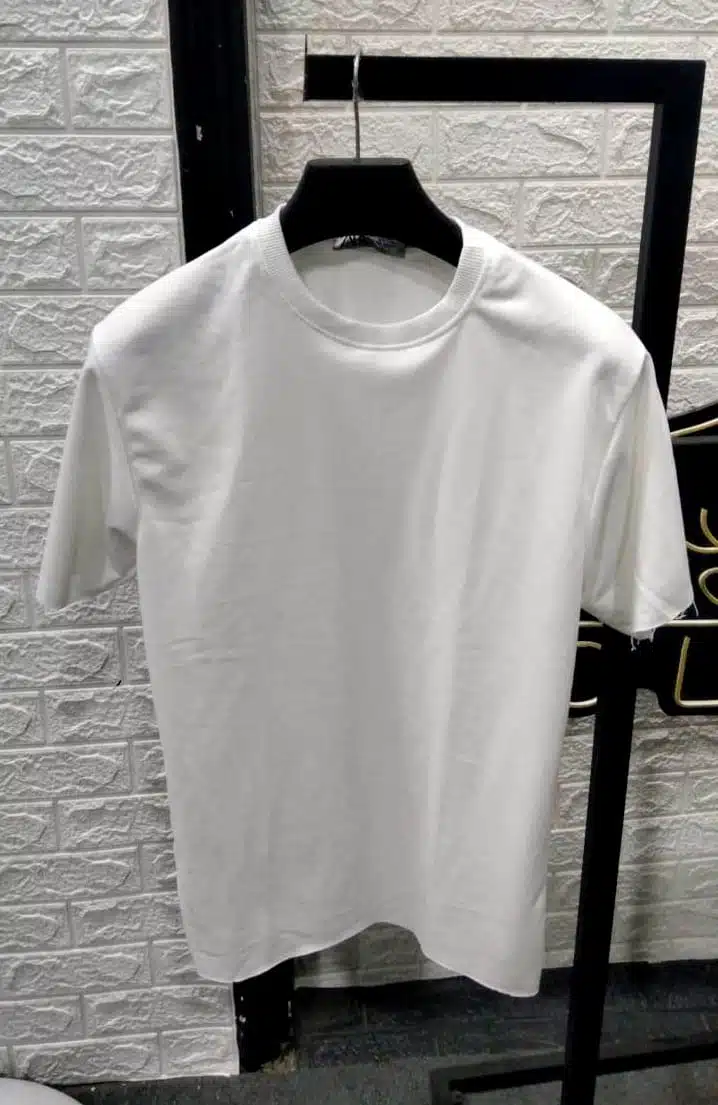  تيشيرت ع النسل جديد ZARA نص كم  ZARA Half Sleeve T-Shirt