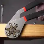 المفتاح العبقري Bionic Wrench