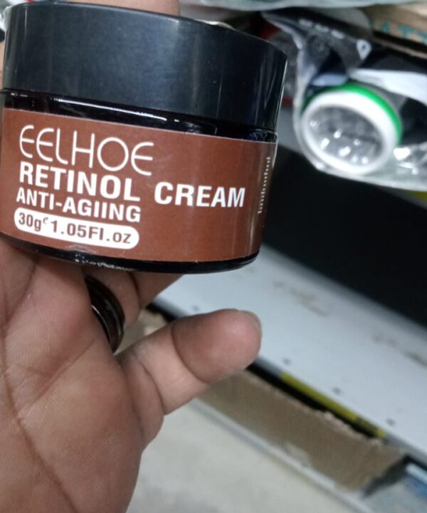• Retinol face serum