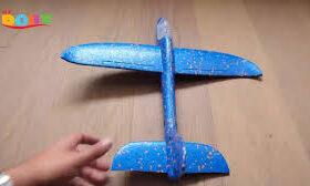 • "	طائرة فلين سحرية"