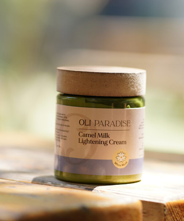 اولي باراديس لبن جمل مسك أبيض